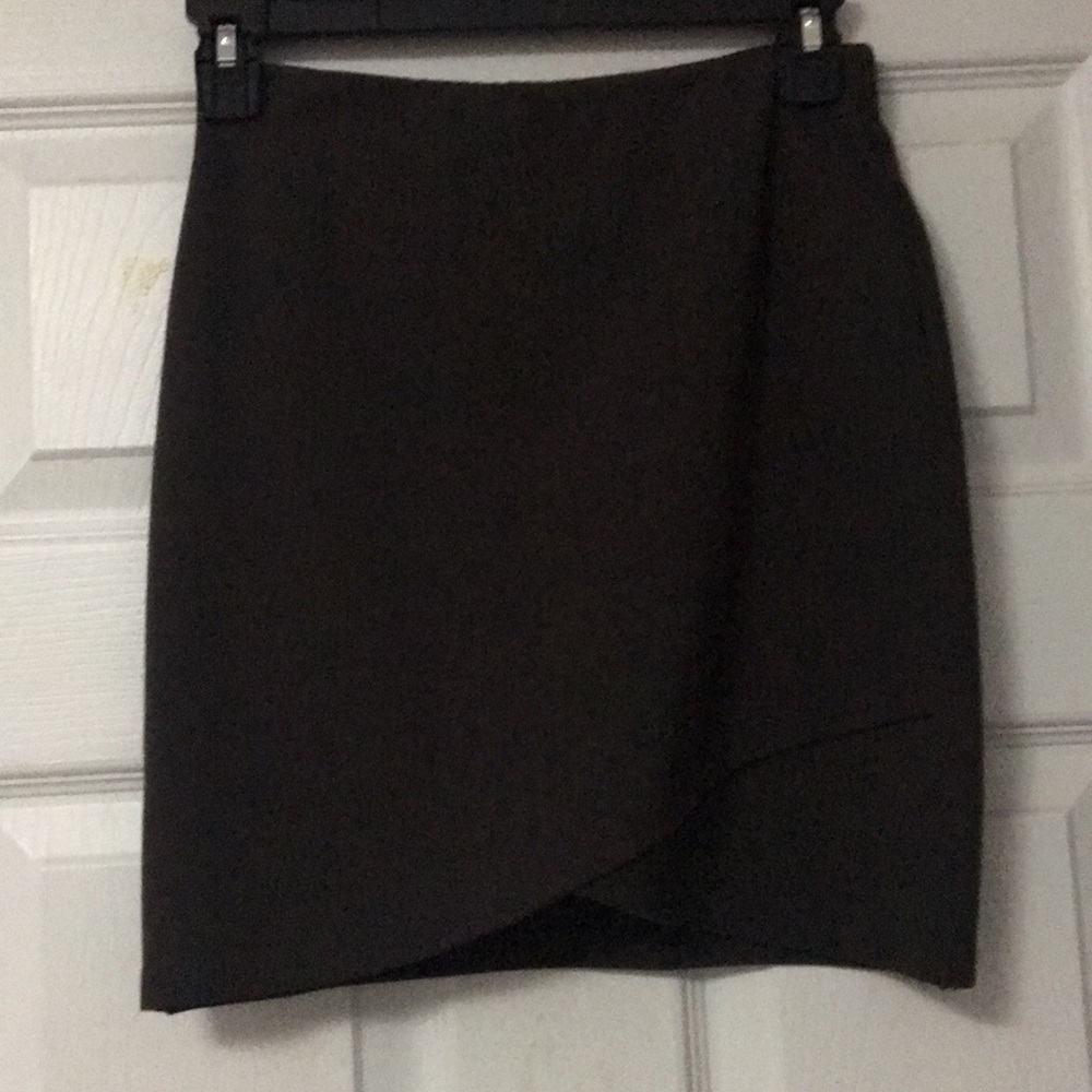 NEW Aritzia skirt